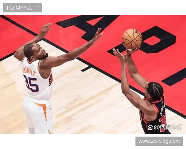 NBA球员在比赛中的防守技巧如何提升以应对高强度对抗 NBA球员在比赛中的防守技巧如何提升以应对高强度对抗
